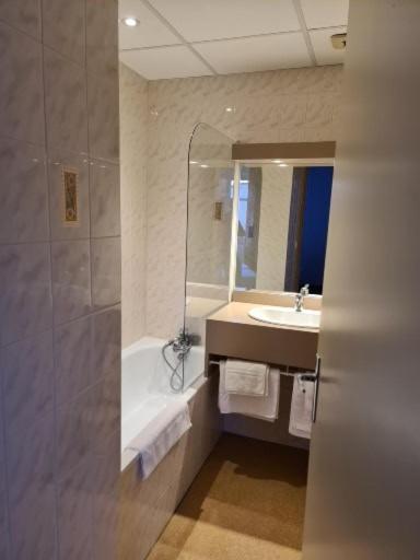 Hotel Des Roches Saint-Flour  Kültér fotó
