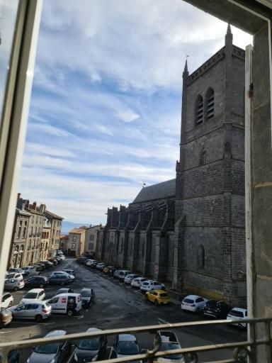 Hotel Des Roches Saint-Flour  Kültér fotó